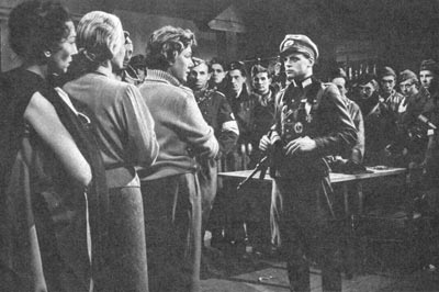 KINDER, M&Uuml;TTER UND EIN GENERAL