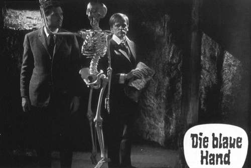 DIE BLAUE HAND